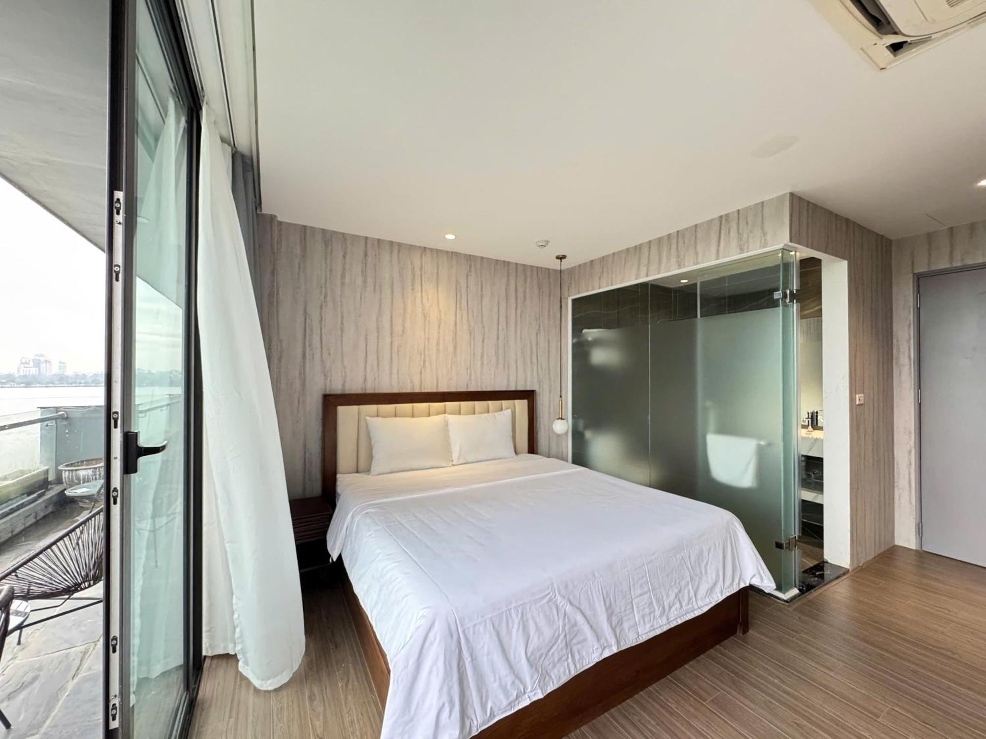 22Land Moon West Lake Hanoi Exterior photo