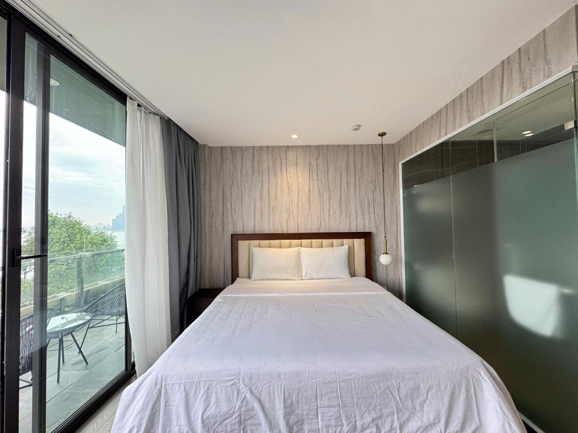 22Land Moon West Lake Hanoi Exterior photo